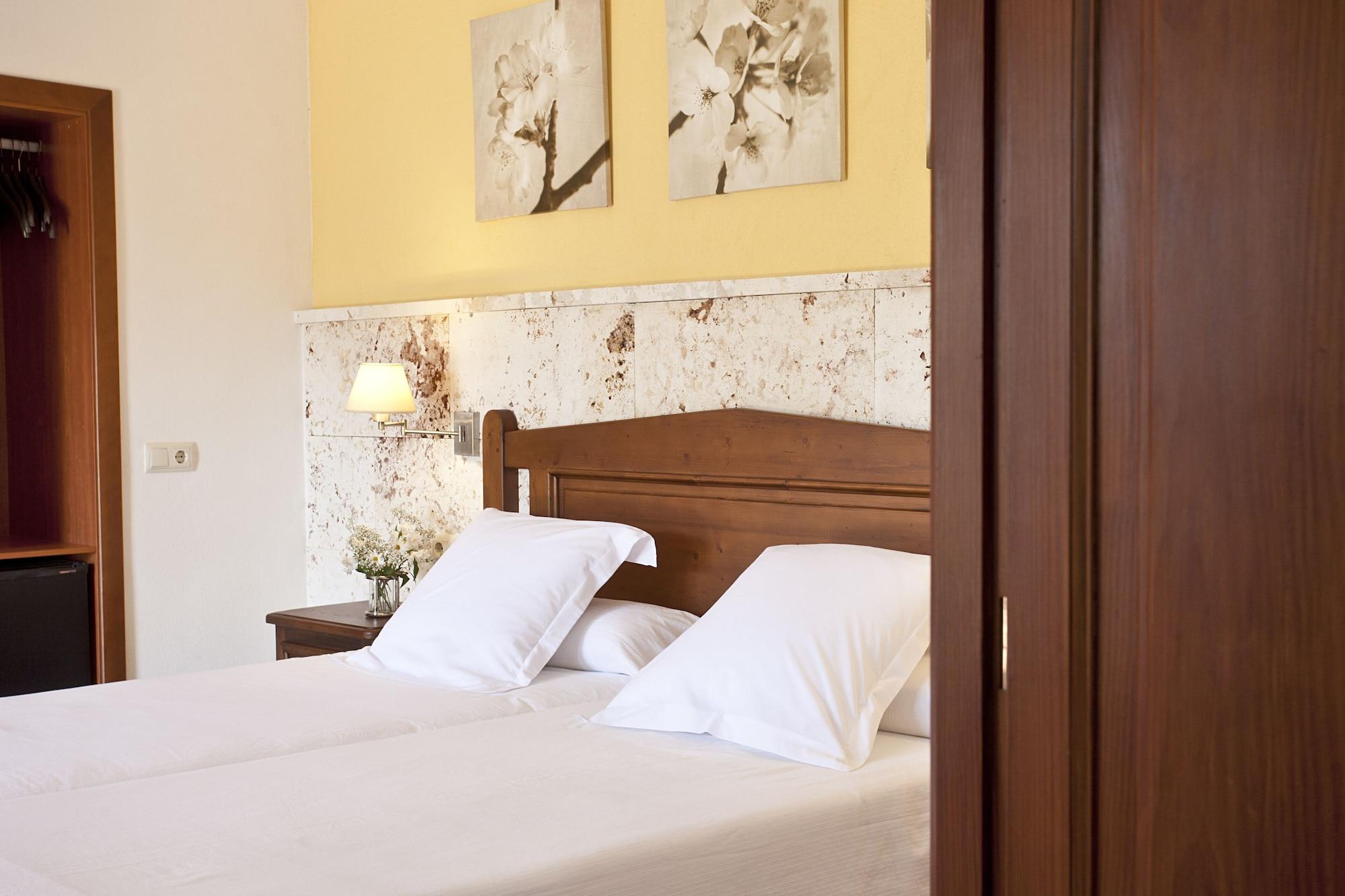 Agroturismo Es Quatre Cantons Binissalem Exterior foto