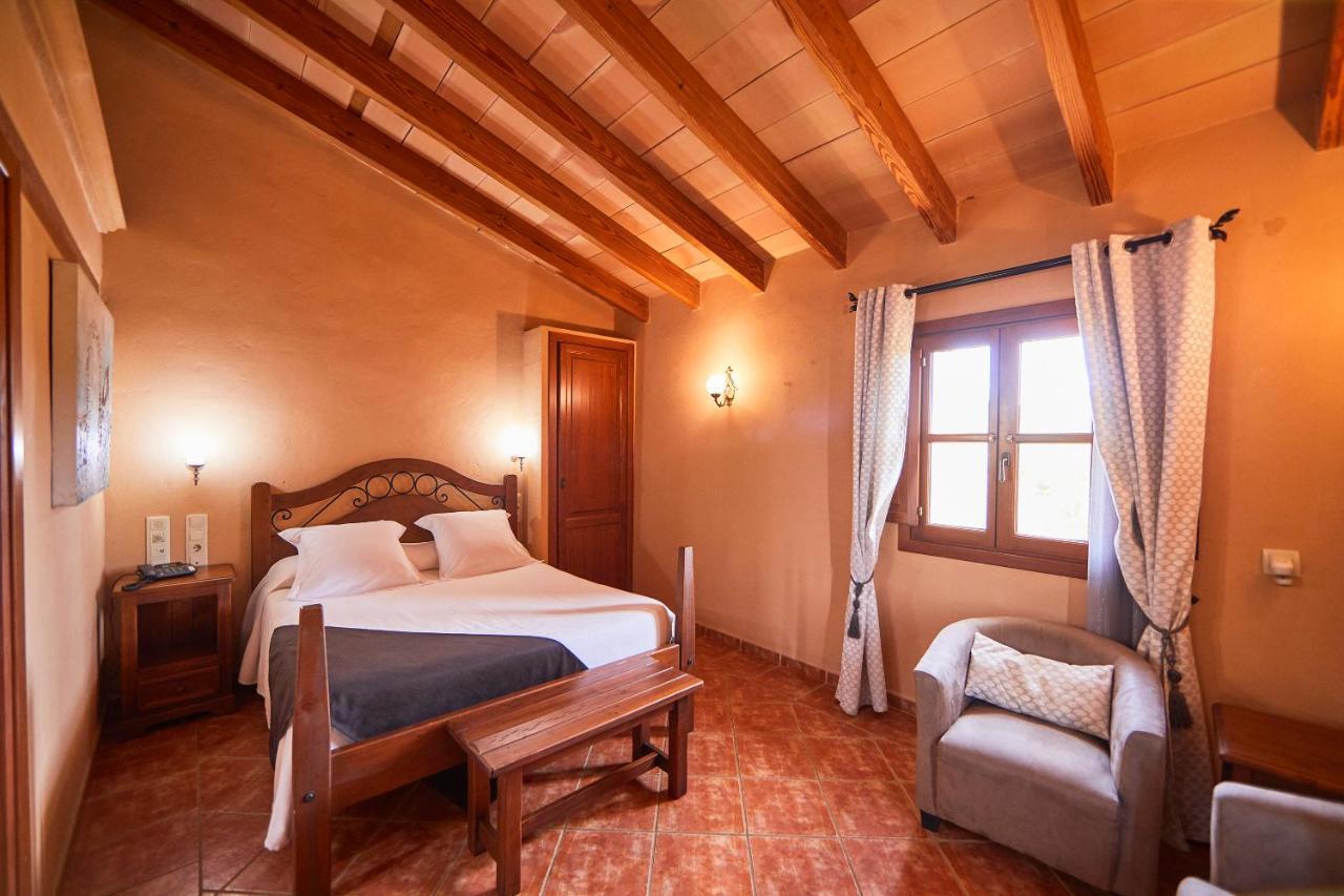 Agroturismo Es Quatre Cantons Binissalem Exterior foto