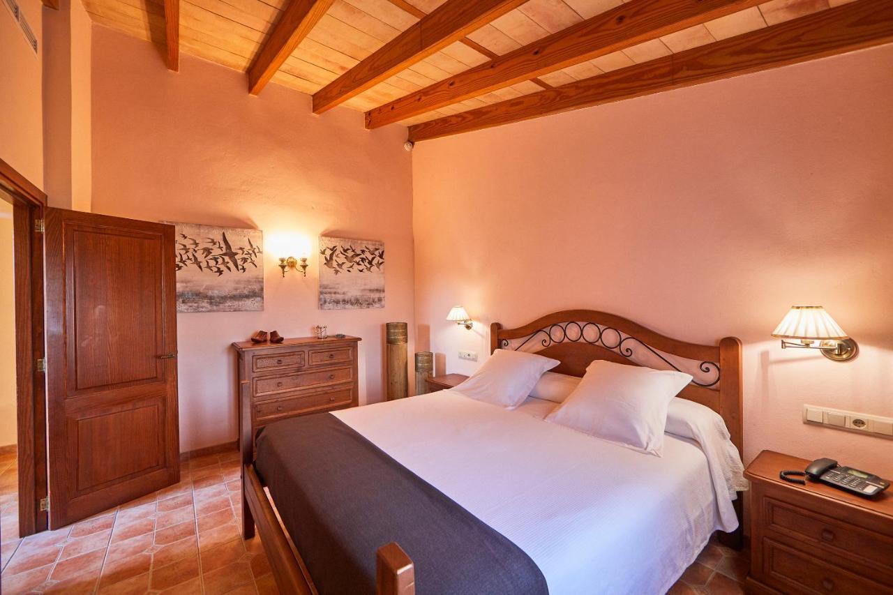 Agroturismo Es Quatre Cantons Binissalem Exterior foto